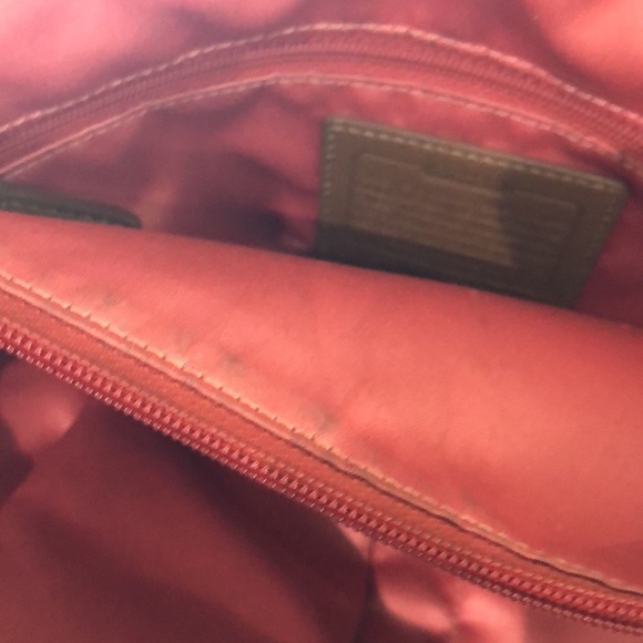 Coach bag! Gently loved in good condition! - Picture 7 of 9